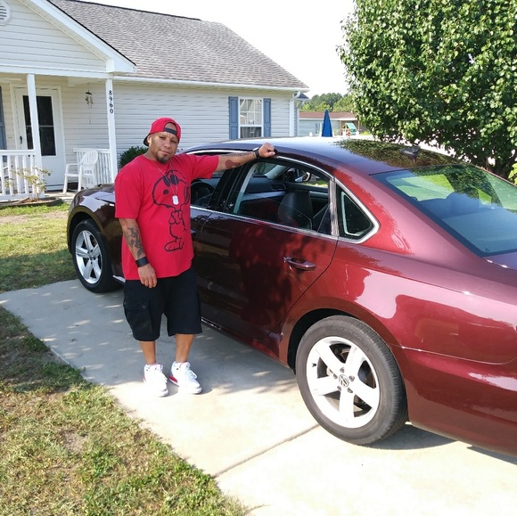 Meet your Posher, Emilio - Picture 2 of 2